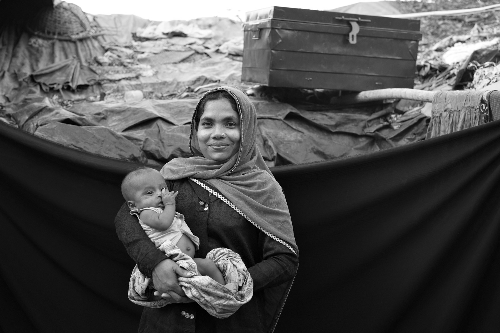 Mother and baby grayscale